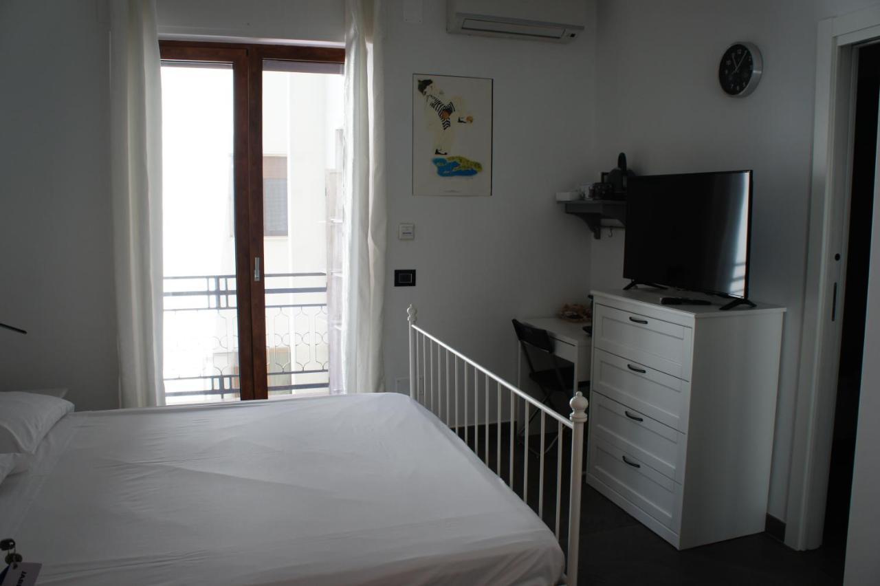 Da Nonna Teresa Bed & Breakfast Salerno Exterior photo